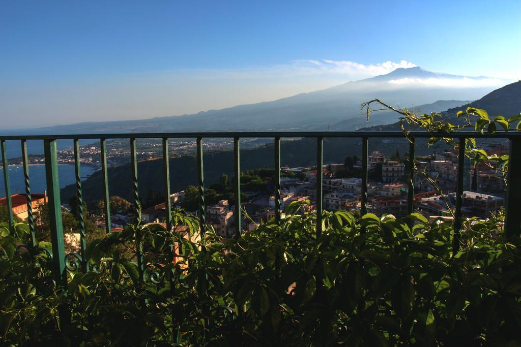 Bellavista Apartments Taormina Pokoj fotografie